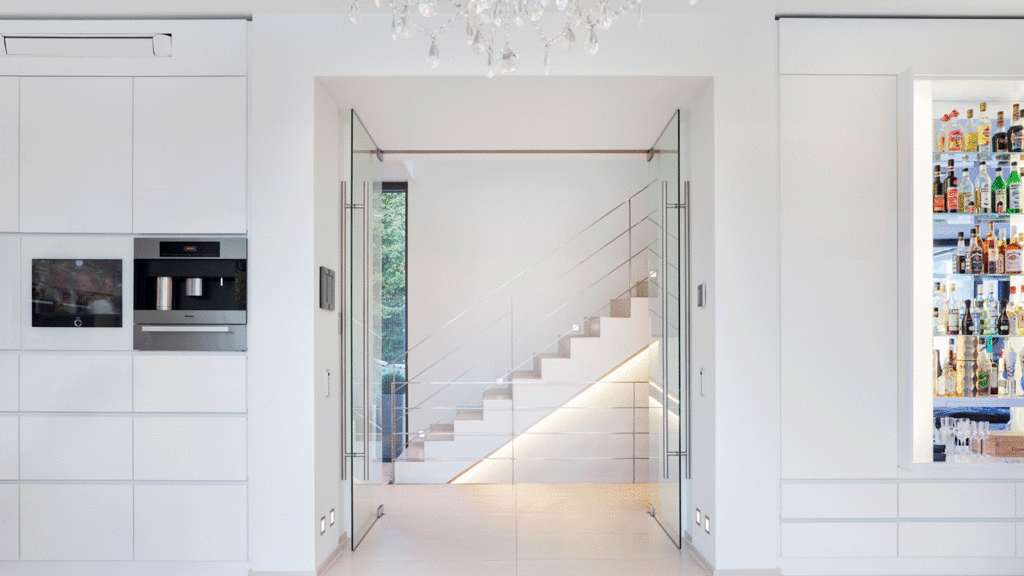 SKANDELLA-villa-cologne-III-interior-carpenty-built-in-white-hollistic-clean-lines-kitchen-featured-l